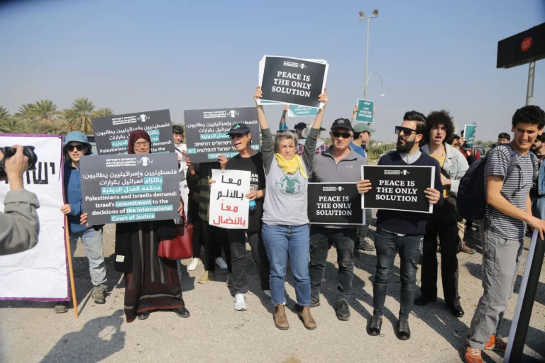 Combatants for Peace